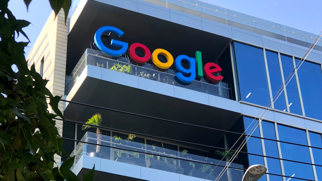 Google Bakal Hadirkan Chatbot Berbasis AI di Mesin Pencarinya 1 google