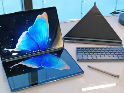 Lenovo Yoga Book 9i 1lenovo