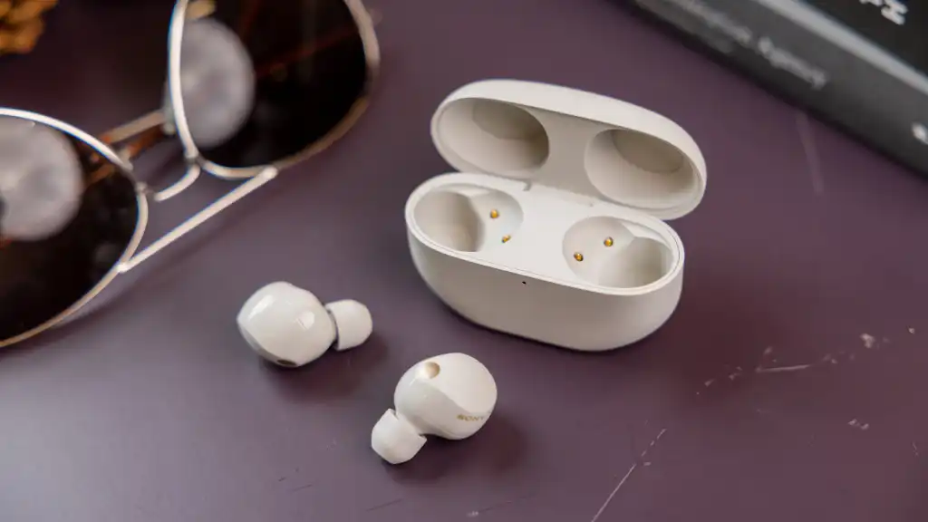 Review Sony WF-1000XM5: Earbuds Terbaik dengan Kualitas Suara Luar Biasa 1 Sony WF 1000XM5
