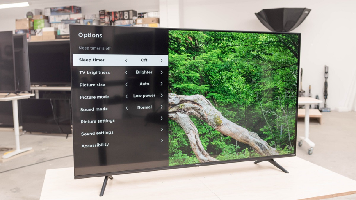 Review Hisense R6 Series: TV 4K Terjangkau dengan Kualitas Luar Biasa 1 Hisense R6 Series RokuTV