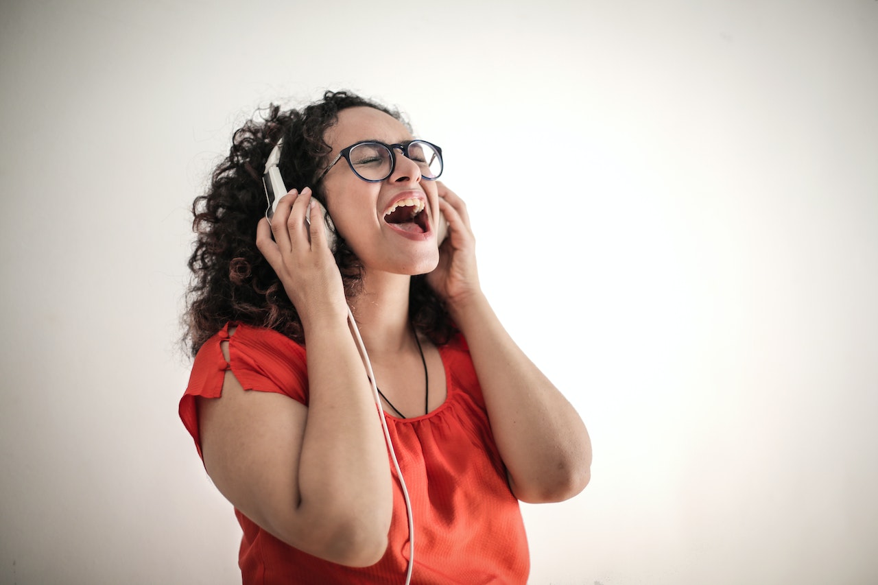 Google Ingin Memungkinkan Anda Mencari Lagu dengan Cara Mendendangkan 1 Singing