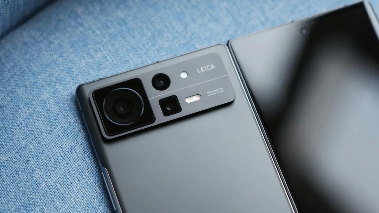 Xiaomi Mix Fold 3: Desain Slim, Elegan, dan Premium 1 kamera mi mix fold 3