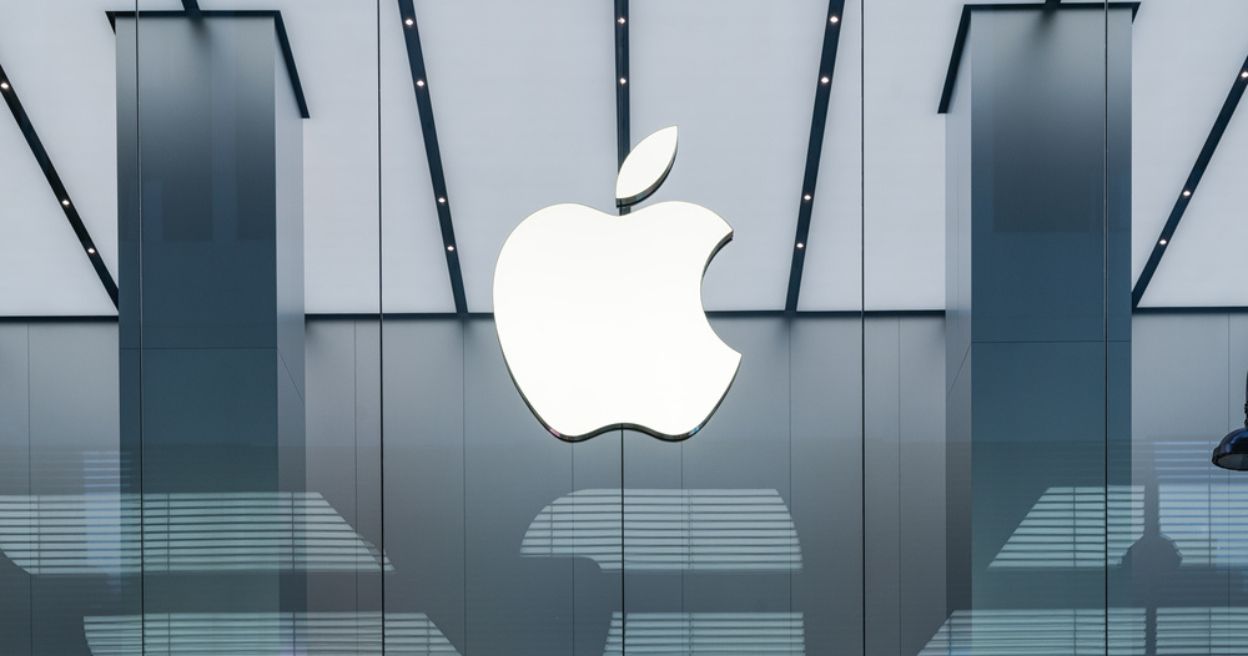 Tim Cook, CEO Apple, Mengisyaratkan Calon Penerusnya 1 Apple Office