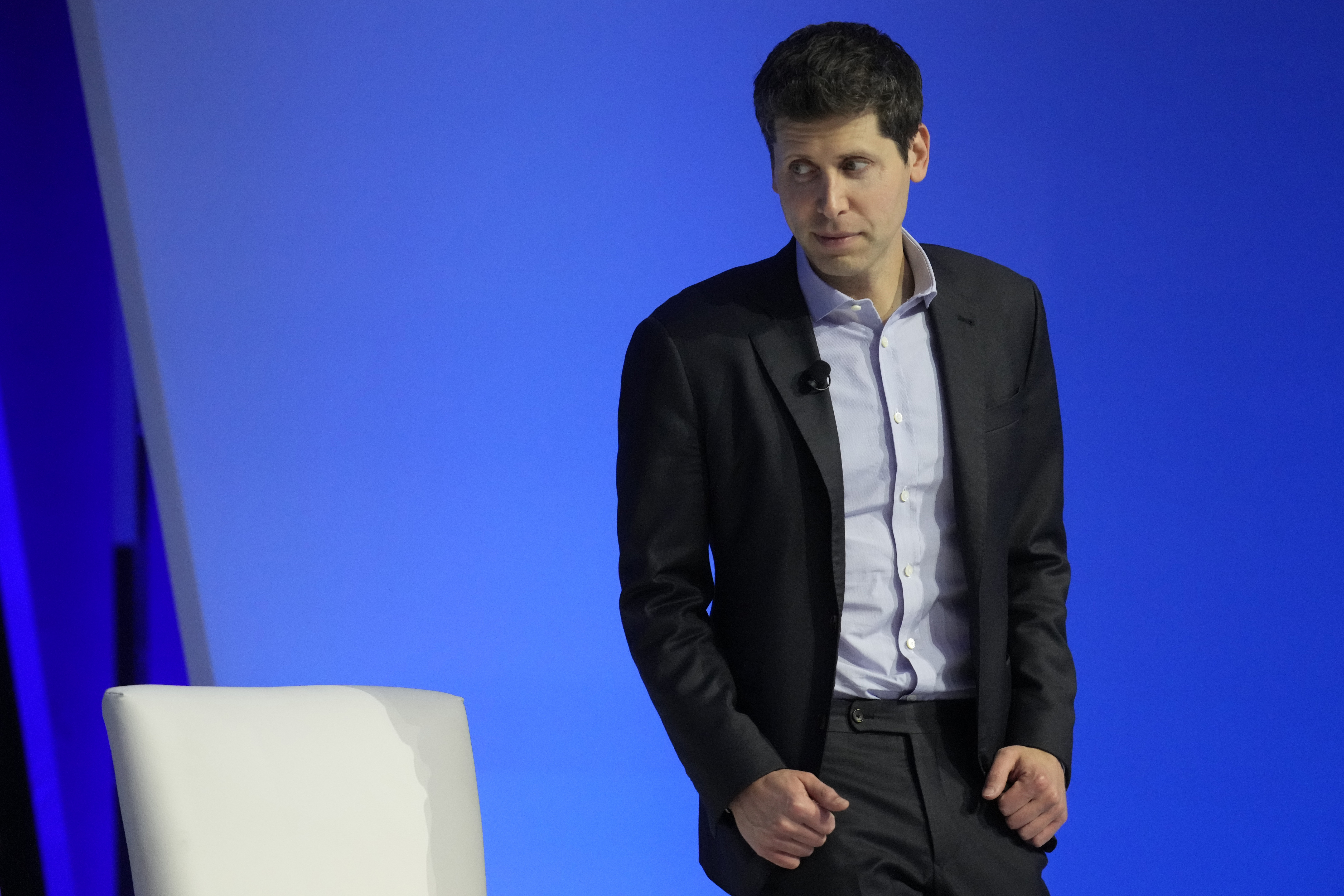 Krisis Kepemimpinan di OpenAI: Sam Altman Diberhentikan dari Jabatan CEO 1 openai sam altman