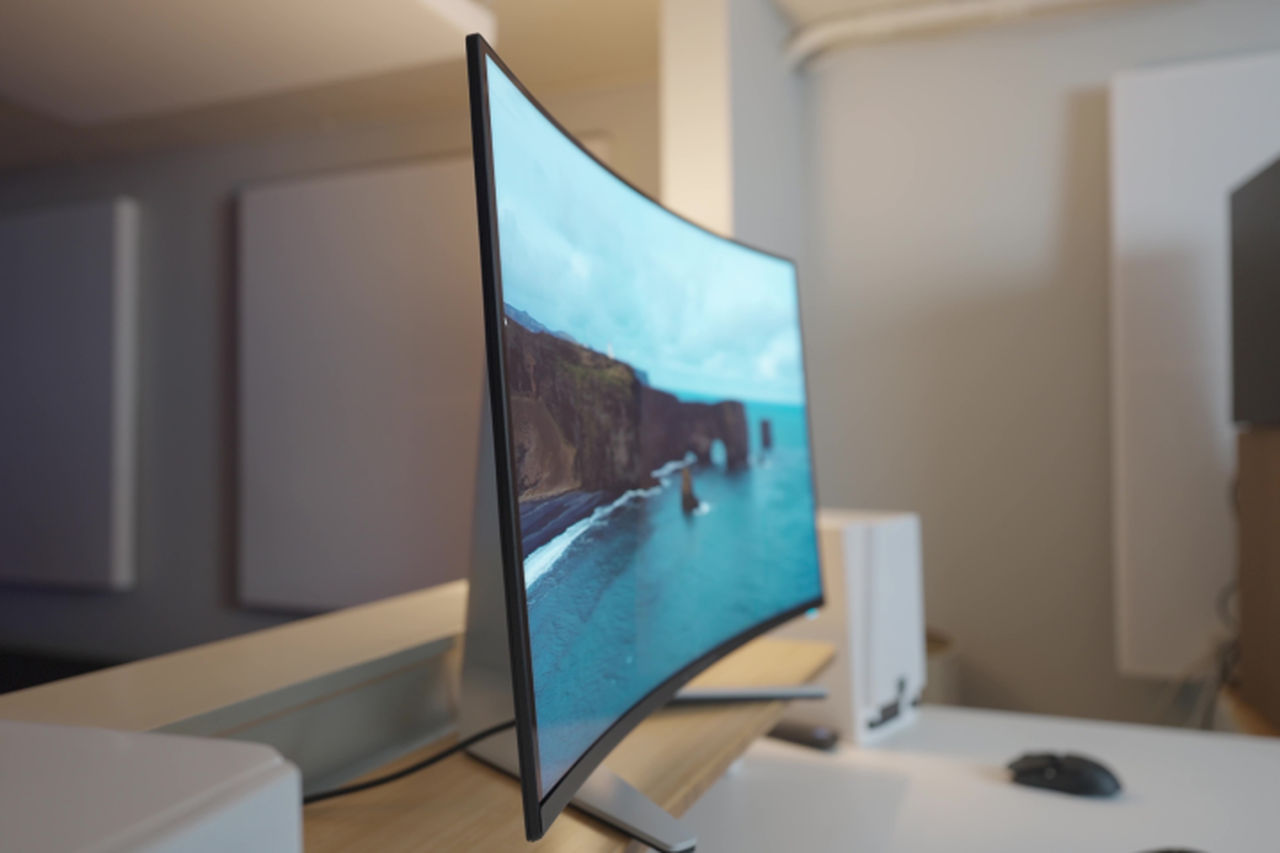 Review Alienware 32 QD-OLED: Monitor Gaming Terbaik dengan Layar OLED 1 Alienware 32 QD OLED Review