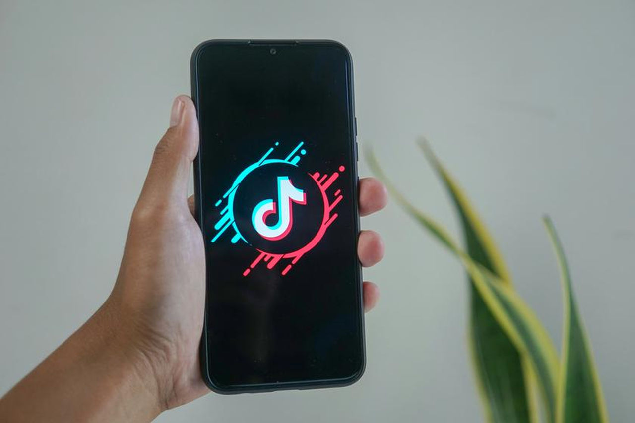 TikTok Uji Coba Fitur Pembuatan Lagu Berbasis Kecerdasan Buatan (AI) 1 Tiktok 3