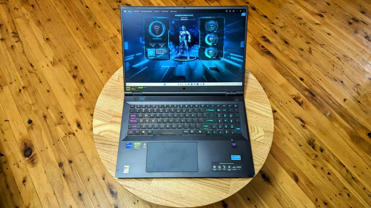 Mengulas Laptop Gaming Monster: Acer Predator Helios 18 1 Acer Prediator Helios 18