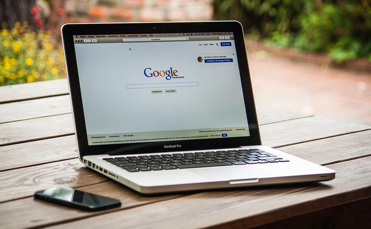 Google Pertimbangkan Menyembunyikan Kecerdasan Buatan di Balik PayWall- FT 1 macbook 459196 1280