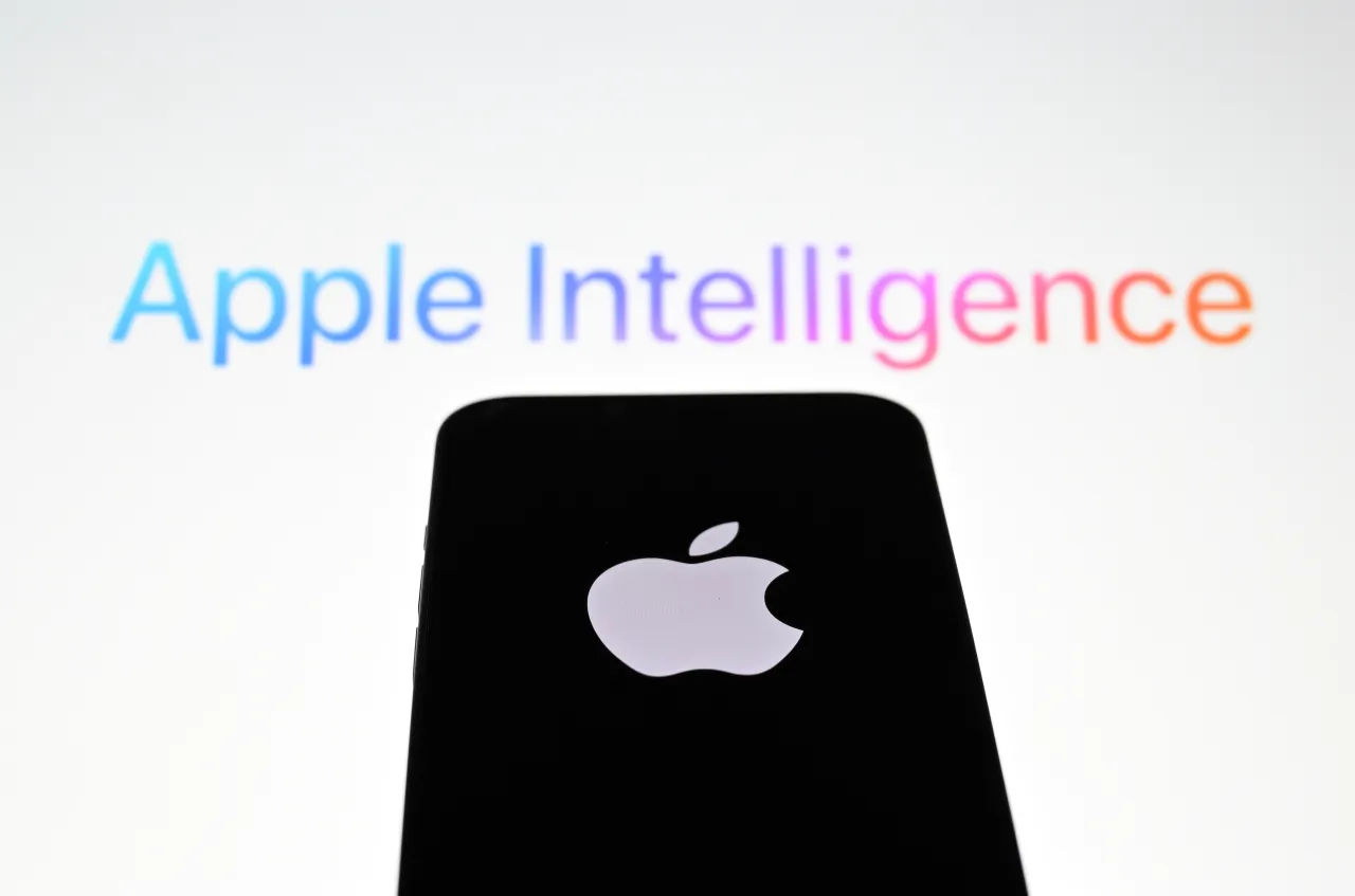 Apple Memperkenalkan Fitur "Clean Up" untuk Menghapus Objek dari Foto 1 Apple Intelegence
