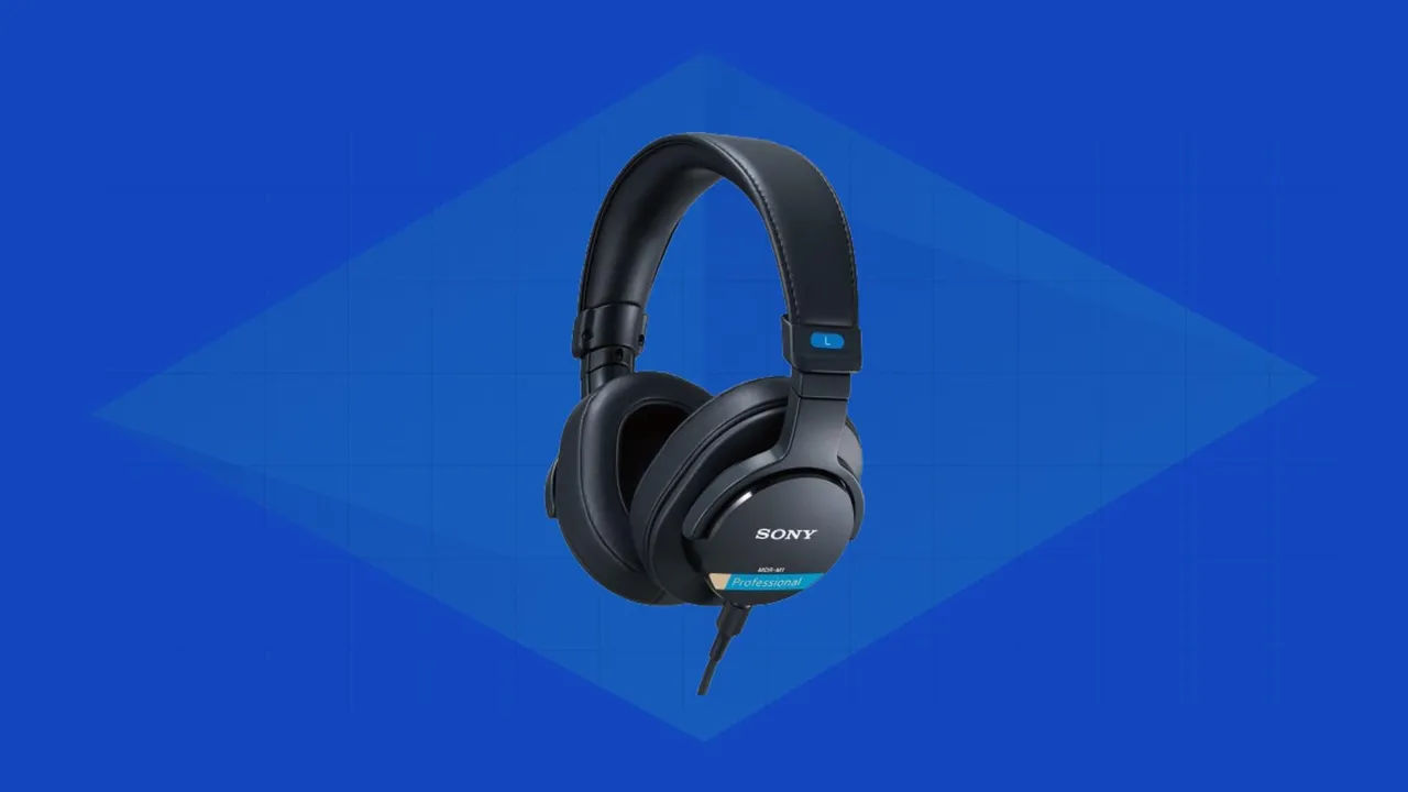 Review Sony MDR-M1: Headphone Studio Terbaru yang Unggul, Tapi Apakah Layak untuk Monitoring? 1 Sony MDR M1