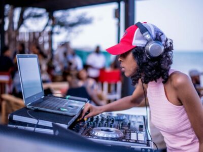 Aplikasi Dj