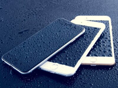 Mengeluarkan Air Dari Iphone
